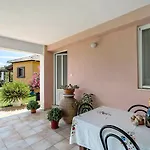 Woodpecker House Lefkada Apartamento Ligia